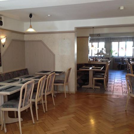 Goldene Rose Aparthotel Ebersbach an der Fils Екстериор снимка
